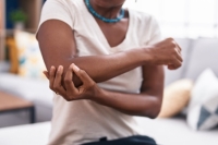 Finding Relief from Elbow Pain with Chiropractic Care